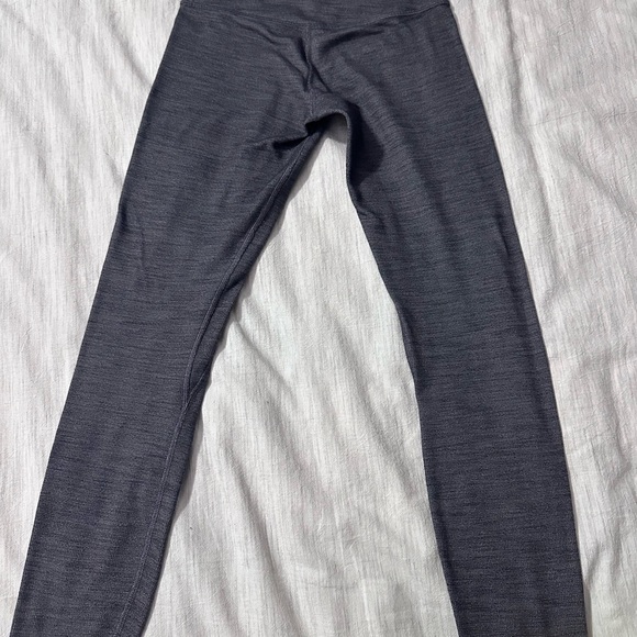 Lululemon Align Leggings - Picture 4 of 9